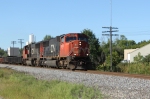 CN 5659 leads a sister northbound